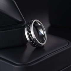 Udolfly ring worn on size 9 for comfortable daily use.