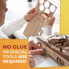 UGEARS Dream Cabriolet rubber-band motor powers forward and reverse motion demonstrations.
