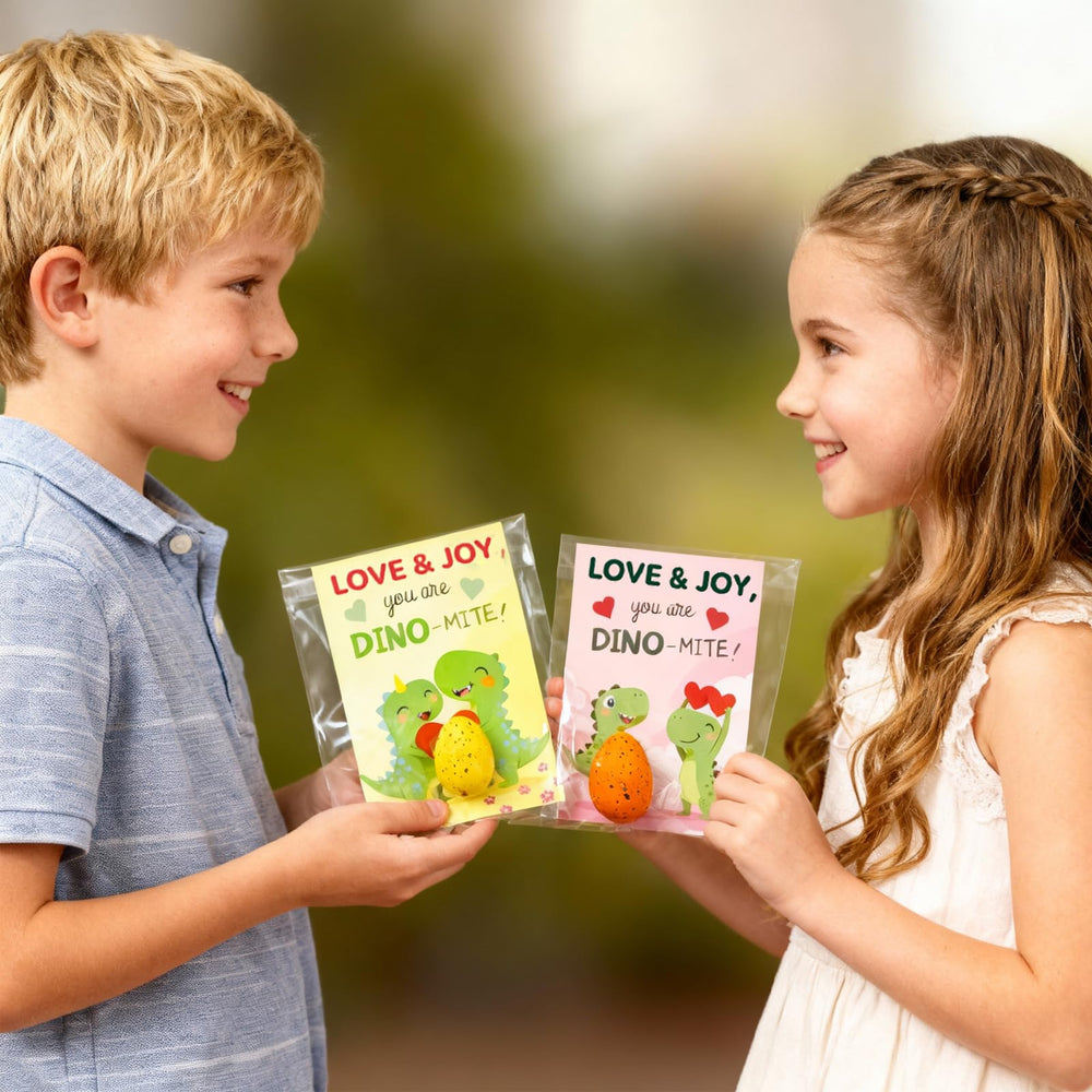 UJZJPEX valentines cards with dinosaurs, ideal for friendly classroom exchanges.
