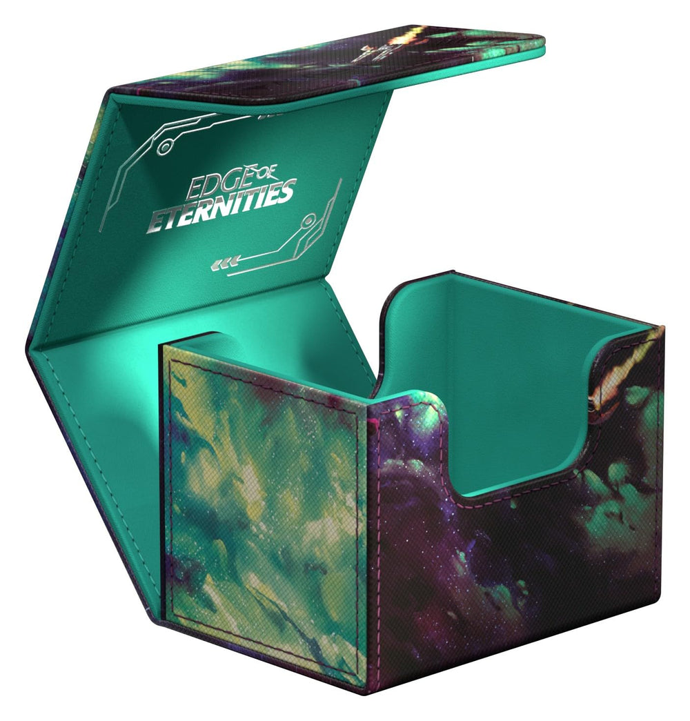 Ultimate Guard Sidewinder 100+ Xenoskin deck case magnetic closure demonstrated.