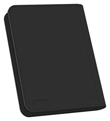 Ultimate Guard Zipfolio 160 zipper closure protects cards during transport.