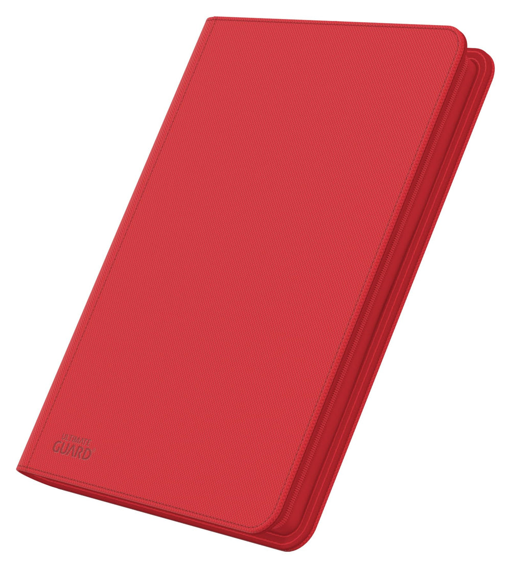 Side-loading pockets on the Zipfolio 320 for quick access.