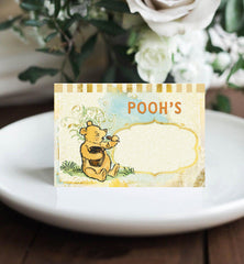 Unbala Pooh bear signs with bright colors to guide guests