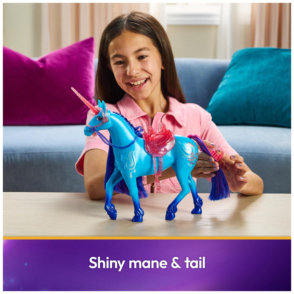 River's glittery horn enhances Unicorn Academy storytelling