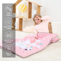 UOMNY nap mat with easy-carry design helps families move between naps.