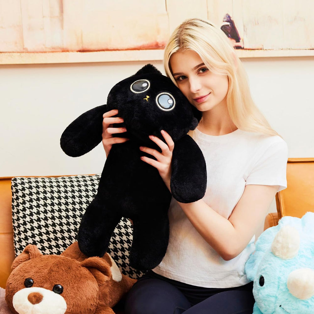 Uoozii gift-ready plush makes a thoughtful surprise for any age.