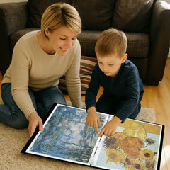 URHELPER puzzle storage folder in use demonstrates easy setup and transport.