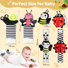 URMYWO sock rattle featuring animal charm encourages reaching and kicking