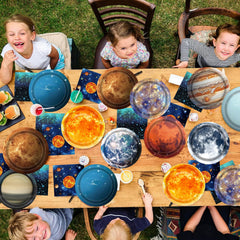 UROINEPA 100-piece kit for easy space party setup