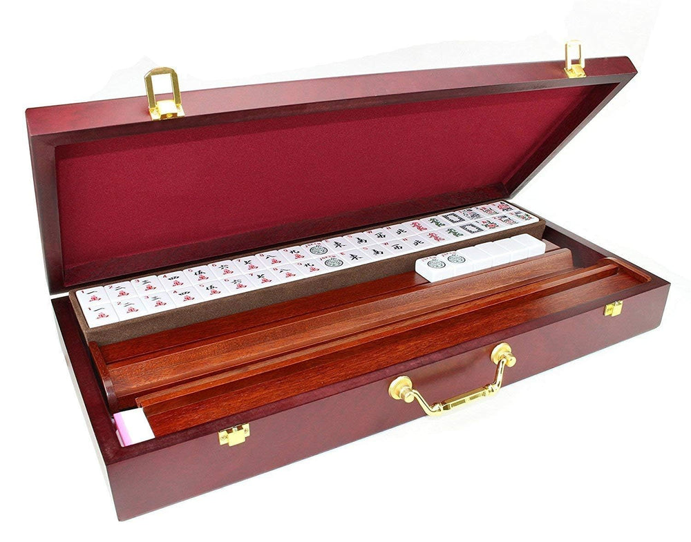 USA MJ TABLE .COM Wood case provides sturdy, portable storage.