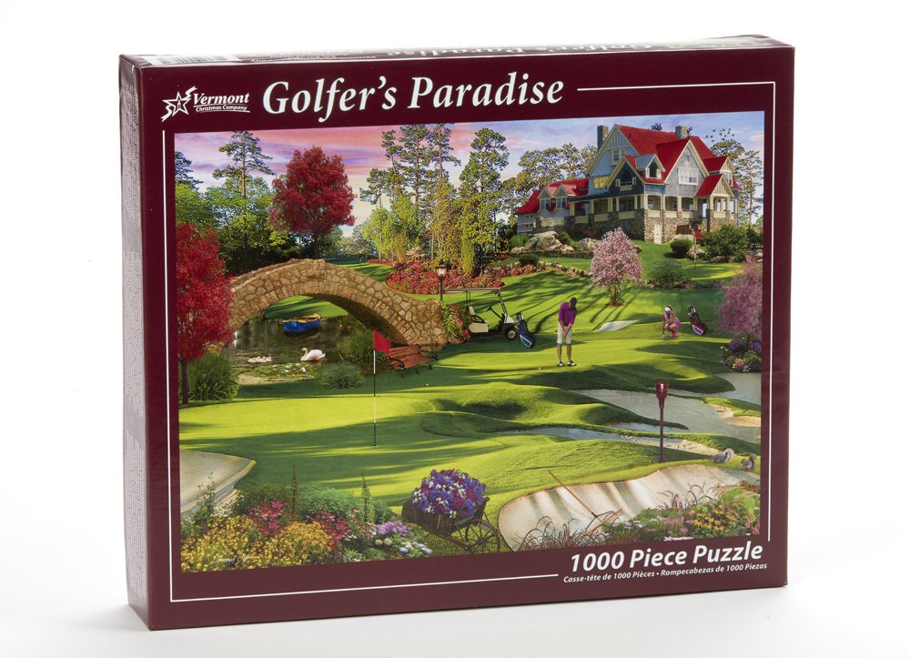 Close-up of interlocking pieces from Vermont Christmas Company Golfer's Paradise.