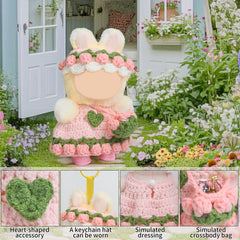 Voccim hat and bag accessory enhances 17cm doll outfits.
