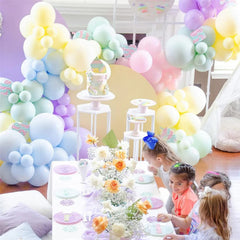 Voircoloria baby shower setup with pastel blue balloons
