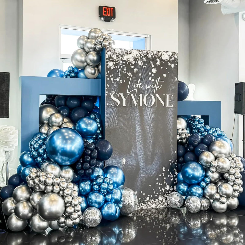 Voircoloria Metcllic blue 10-inch balloon enhances clusters and texture in decorations.