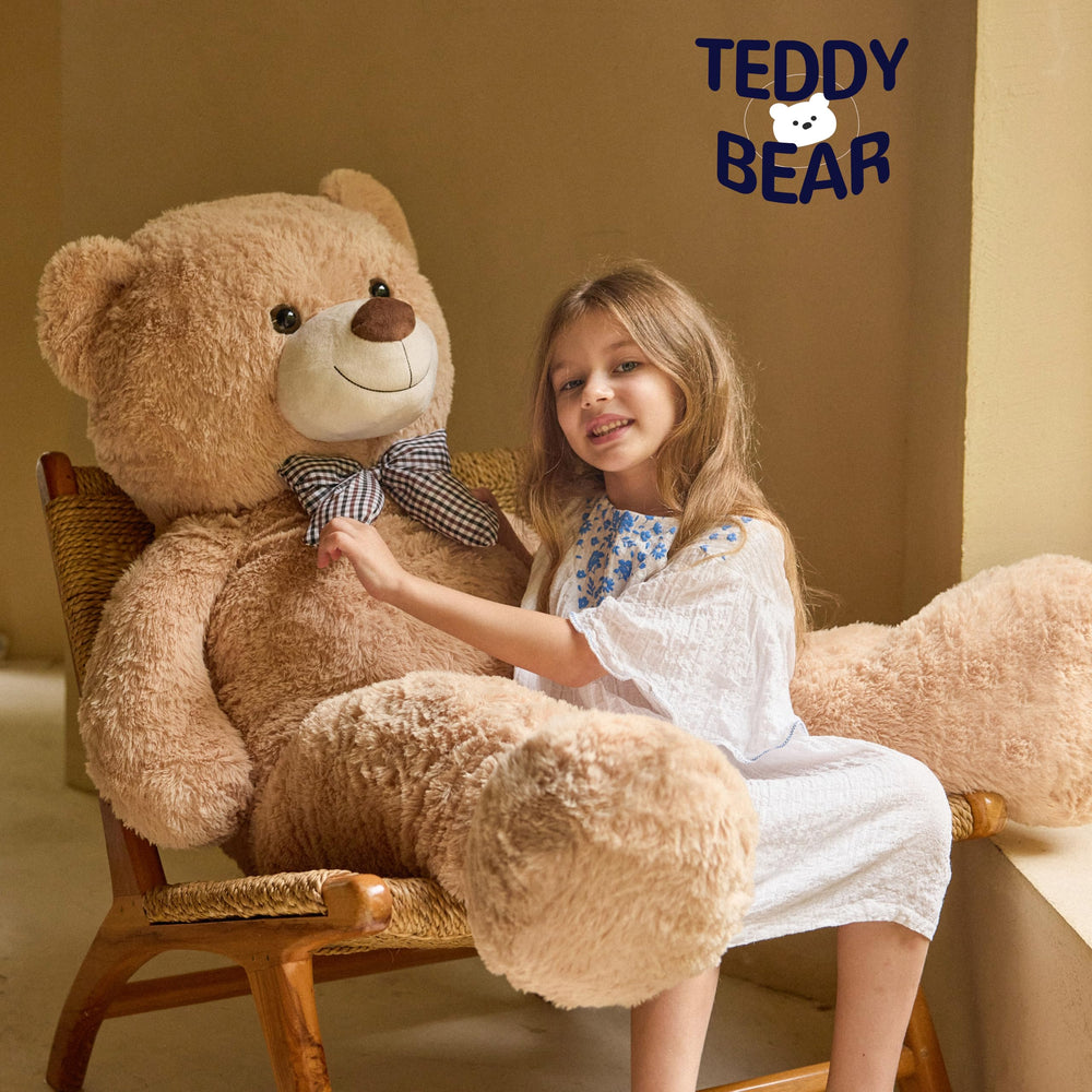 Vposyako life-size teddy bear as a cuddly family-friendly toy