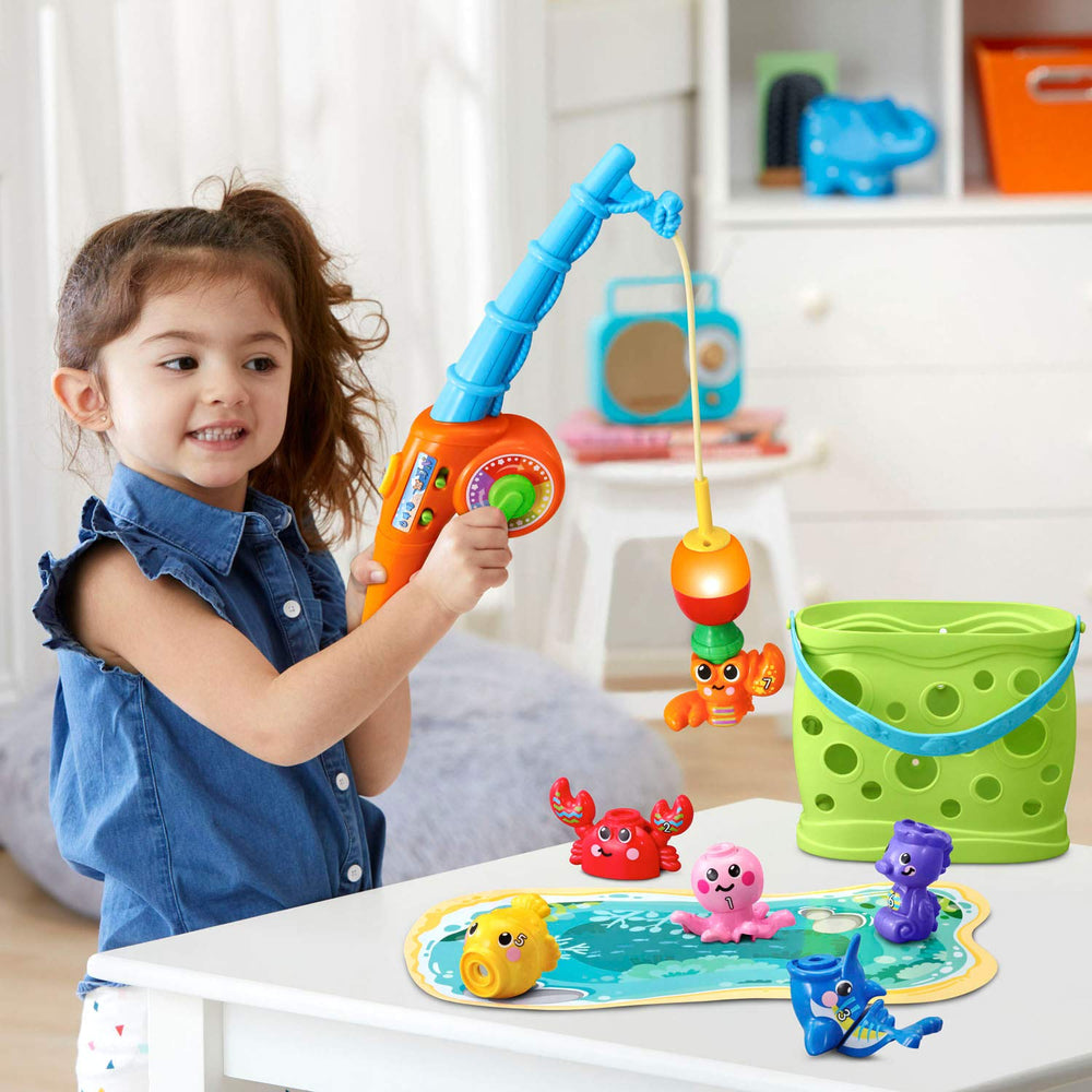 VTech Jiggle and Giggle Fishing Set is suitable for ages 2–5 with demo batteries.