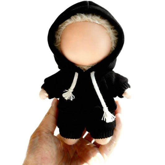 VVQUI 17cm doll hoodie on front view showing snug fit and style