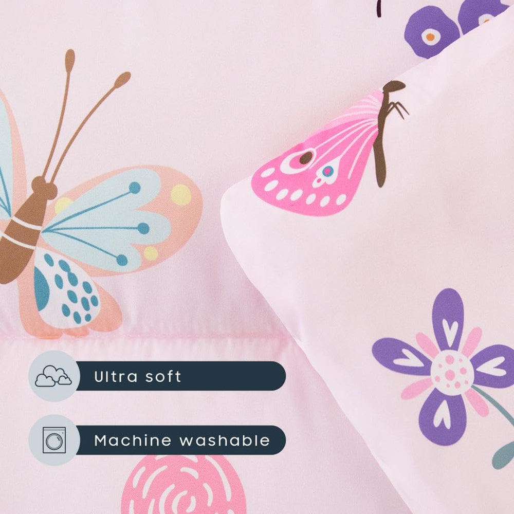 Wake In Cloud name card pocket helps quick identification at daycare.