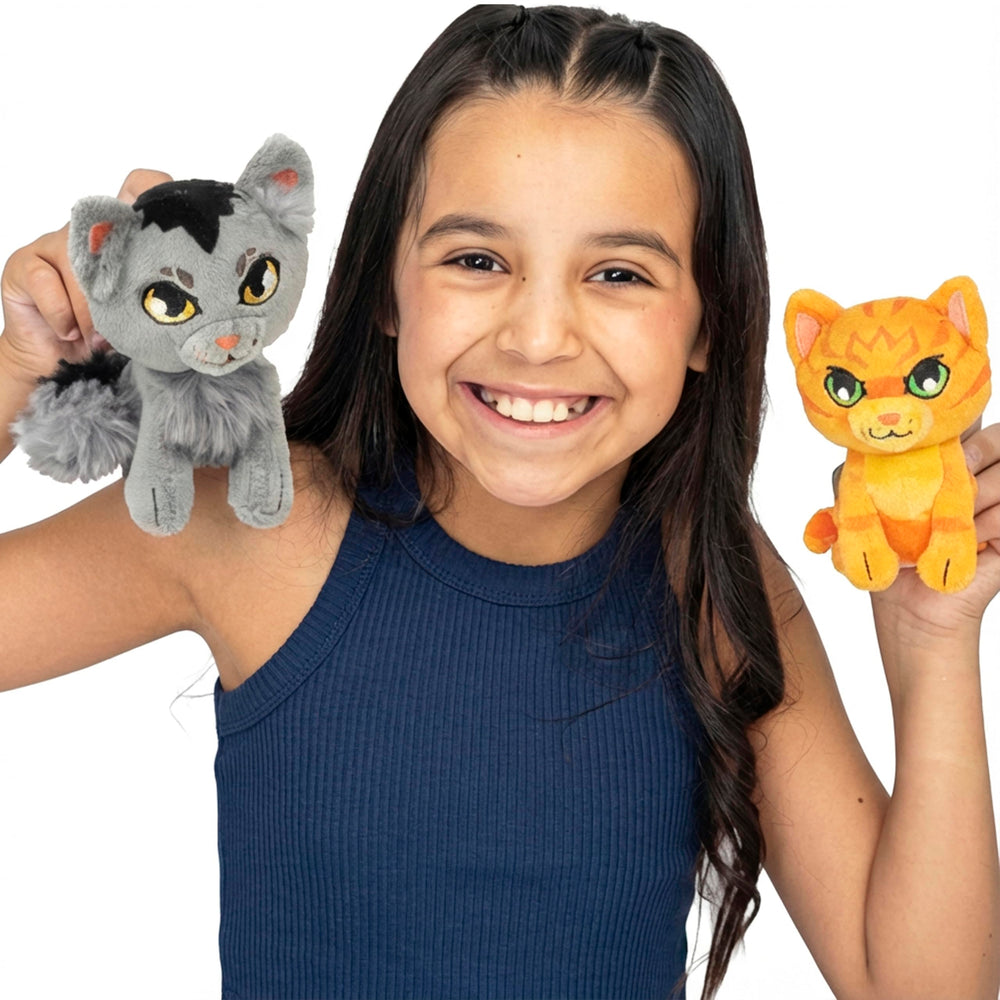 Warrior Cats mini mystery plush packaging: ready to gift or display