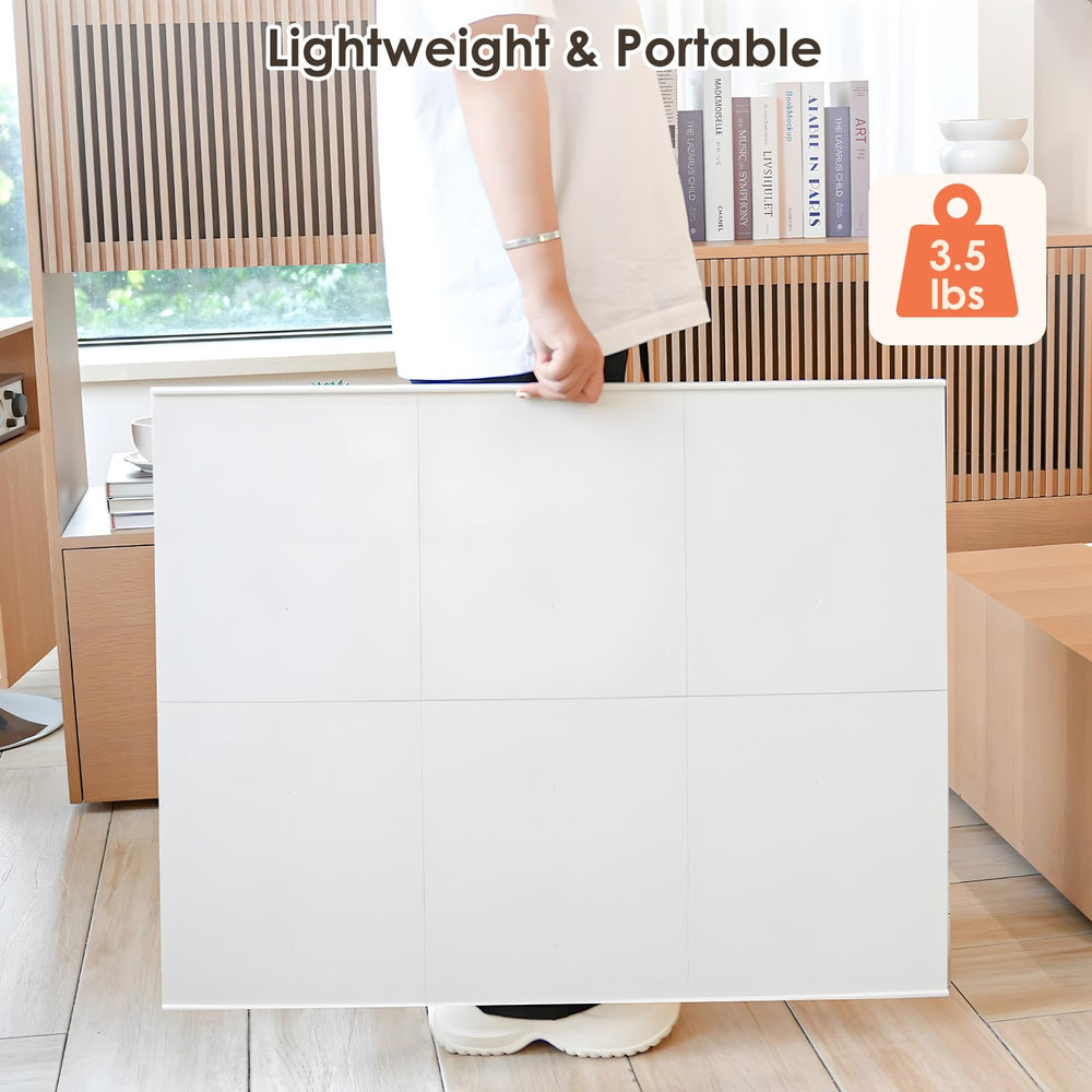 WELGEE black puzzle board surface hides puzzle debris while cleaning.