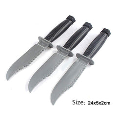 Wendy Mall packaging includes 3 plastic knife toys