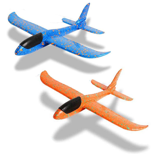 WenToyce 2Pack throwing foam airplanes in glider mode for smooth outdoor flights.