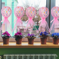 Wettarn gender reveal party decor enhances festive mood.