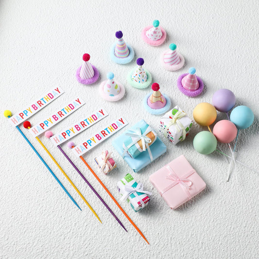 Weysat 22-pcs animal party decorations kit with vivid toppers for a memorable jungle safari birthday.