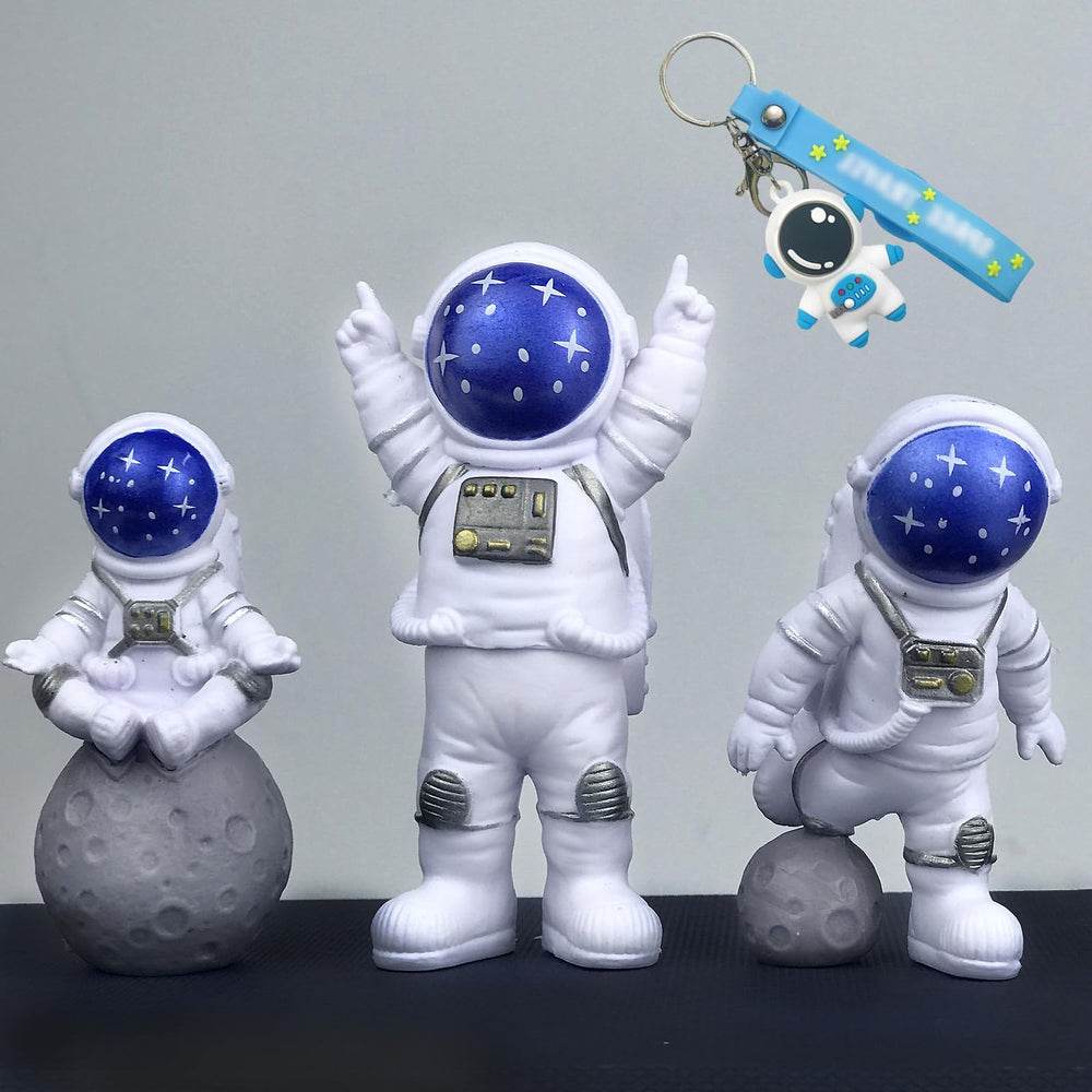 WINUSD shelf decor astronaut collection enhances rooms and gift options