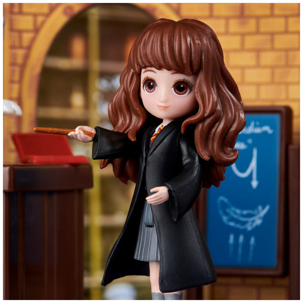 Wizarding World spell book accessory enhances storytelling and practice.