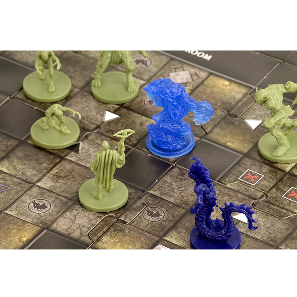 WizKids Temple of Elemental Evil dungeon play scene highlighting teamwork and exploration