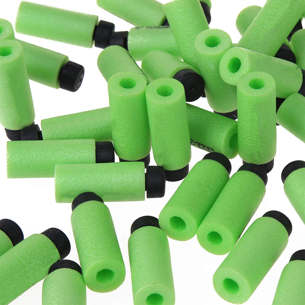 WORKER Stefan 36mm darts, green and black, ideal for target practice.