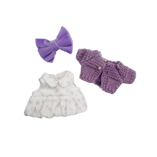 Wovglap Labubu doll clothes ensemble on a 17cm figure for versatile styling