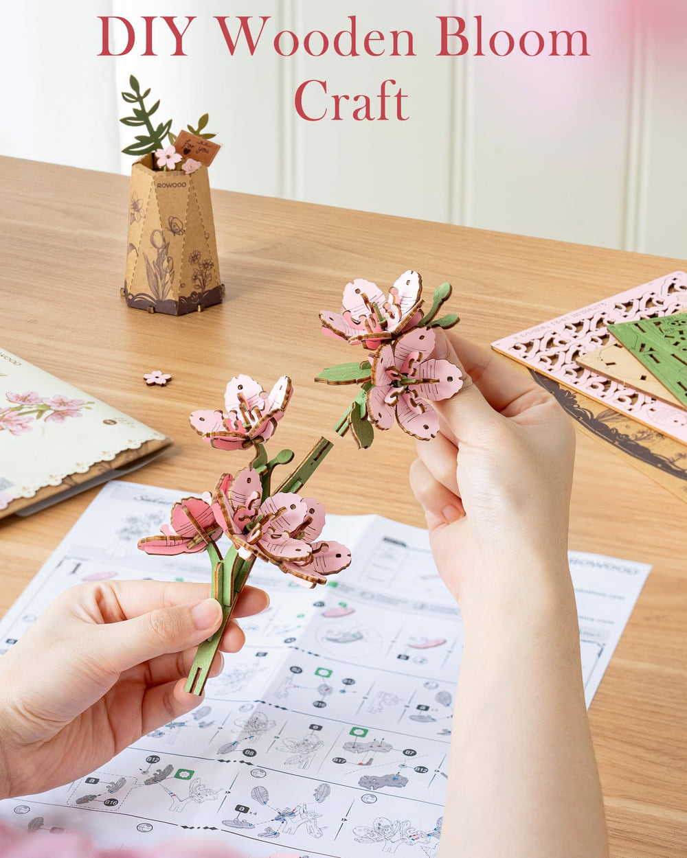 Wowood Sakura wood grain details emphasize natural craftsmanship.