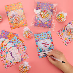 Wsorik stress relief fidget toy offers a calming distraction.