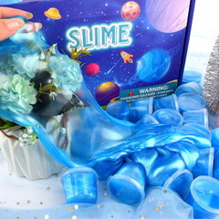 WUJYLY Non sticky slime formula keeps hands clean during play.
