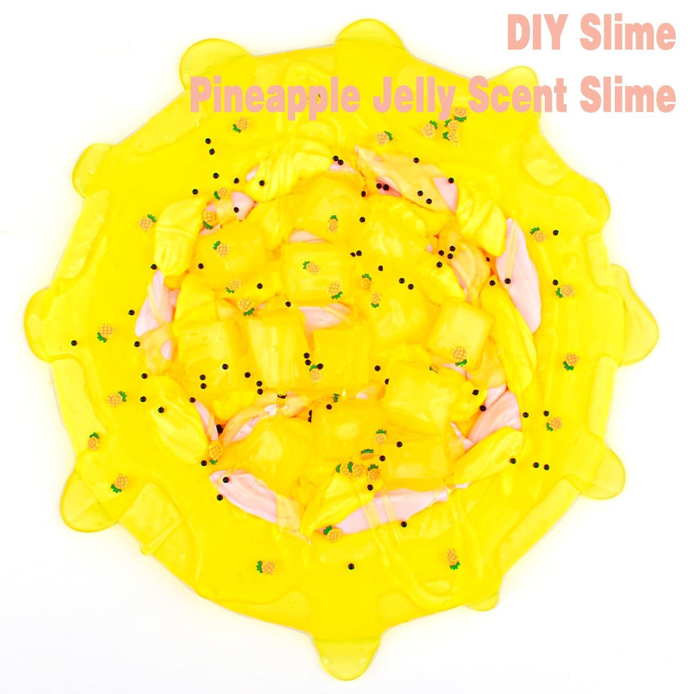 WUJYLY slime container with lid for tidy storage.