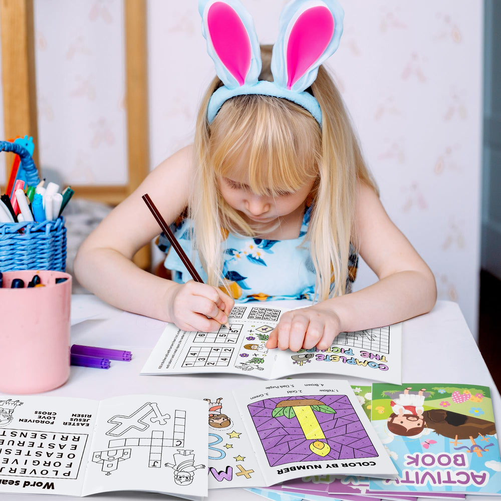 X1zuue Mini-games and mazes offer screen-free entertainment in classrooms or at home.