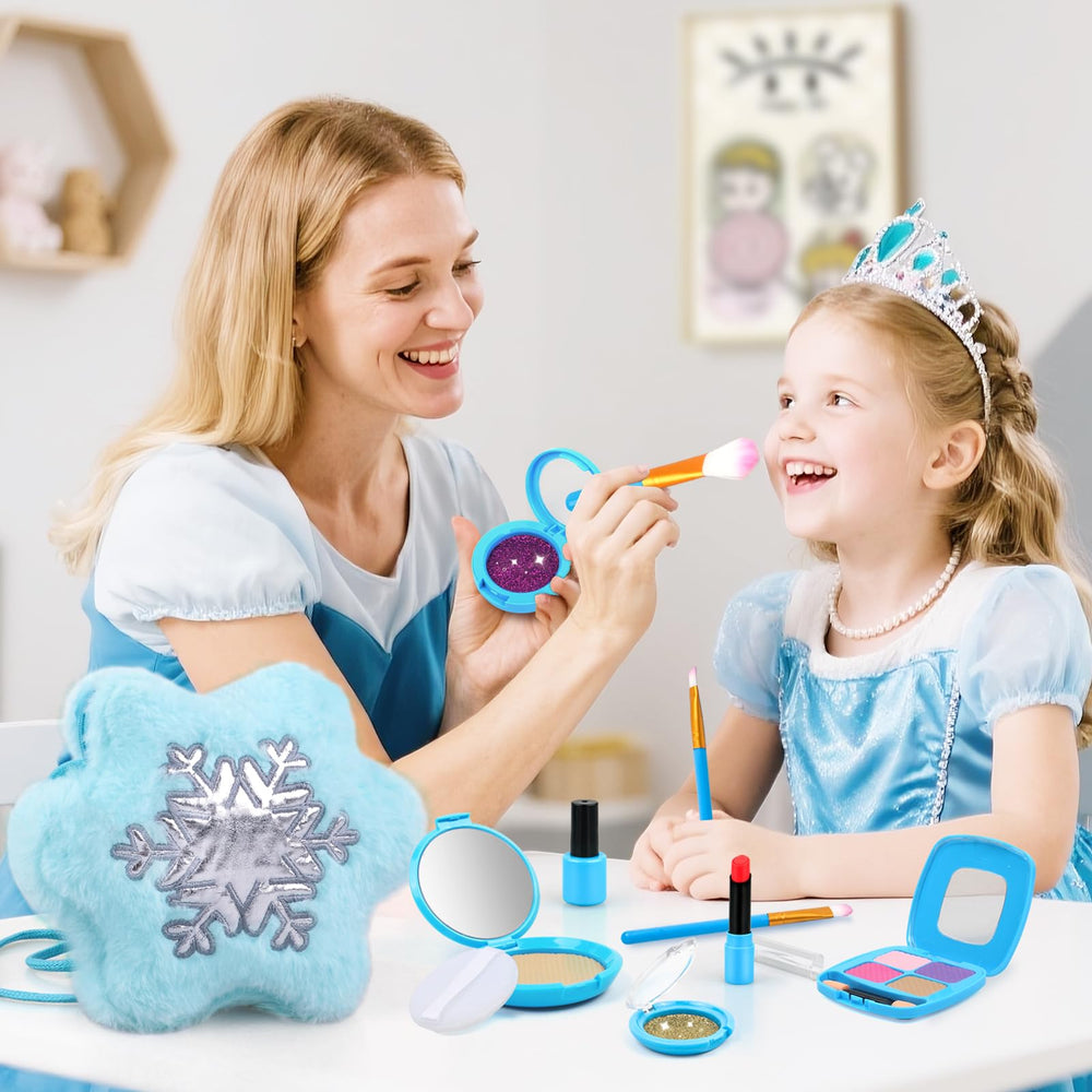 xffFun toddler makeup kit compact powder: soft textures for little hands.