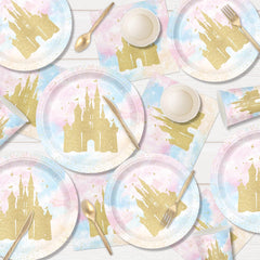 XIENBLOC gold utensils set to match the castle theme