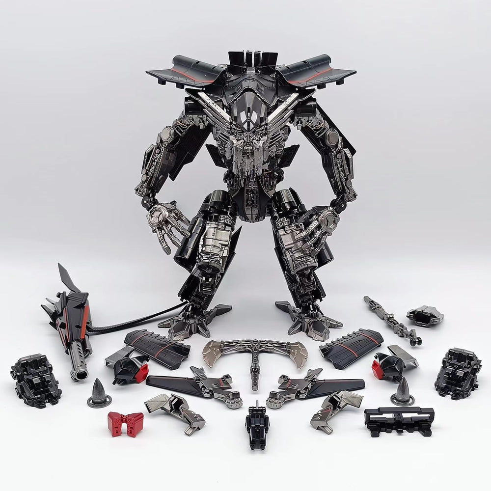 Xillzhe Deformation Robot Toy in poseable form for imaginative play and display.