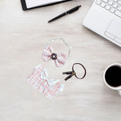 Xinbalove bow tie accessory sparks playful styling and mix‑and‑match options.