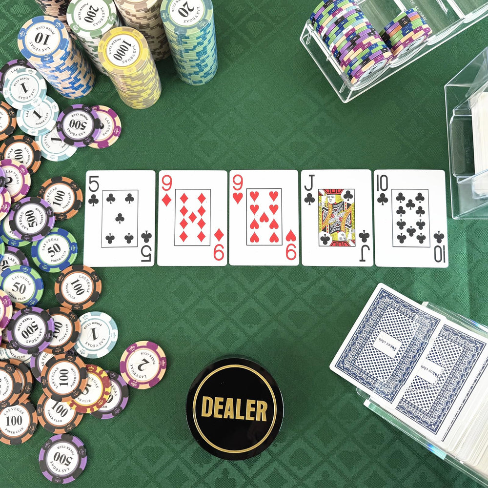 YH Poker cloth ships folded and requires ironing to remove creases