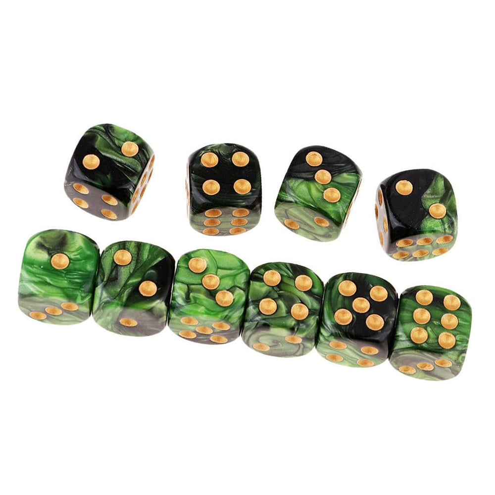Yiotfandoll closeup D6 dice in green and black for clear rolls.