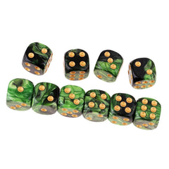 Yiotfandoll closeup D6 dice in green and black for clear rolls.
