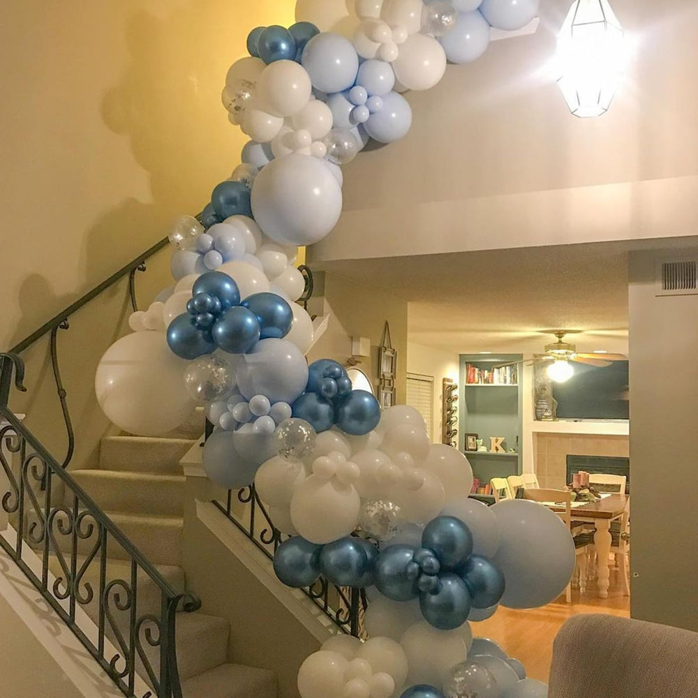YMSZ versatile balloon arrangement for weddings and birthdays.