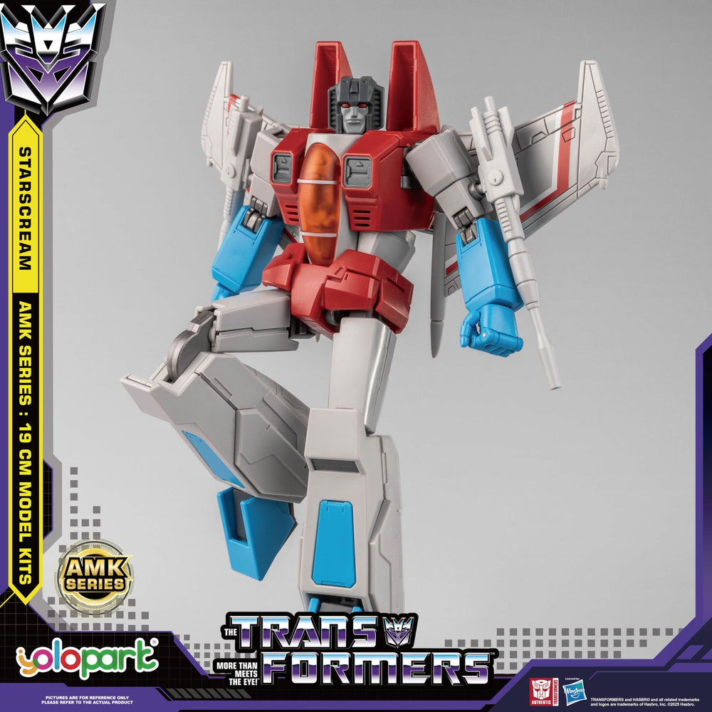 YOLOPARK Starscream missile bays open for display realism.