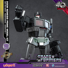 YOLOPARK Nemesis Prime highly articulated joints allow versatile poses.