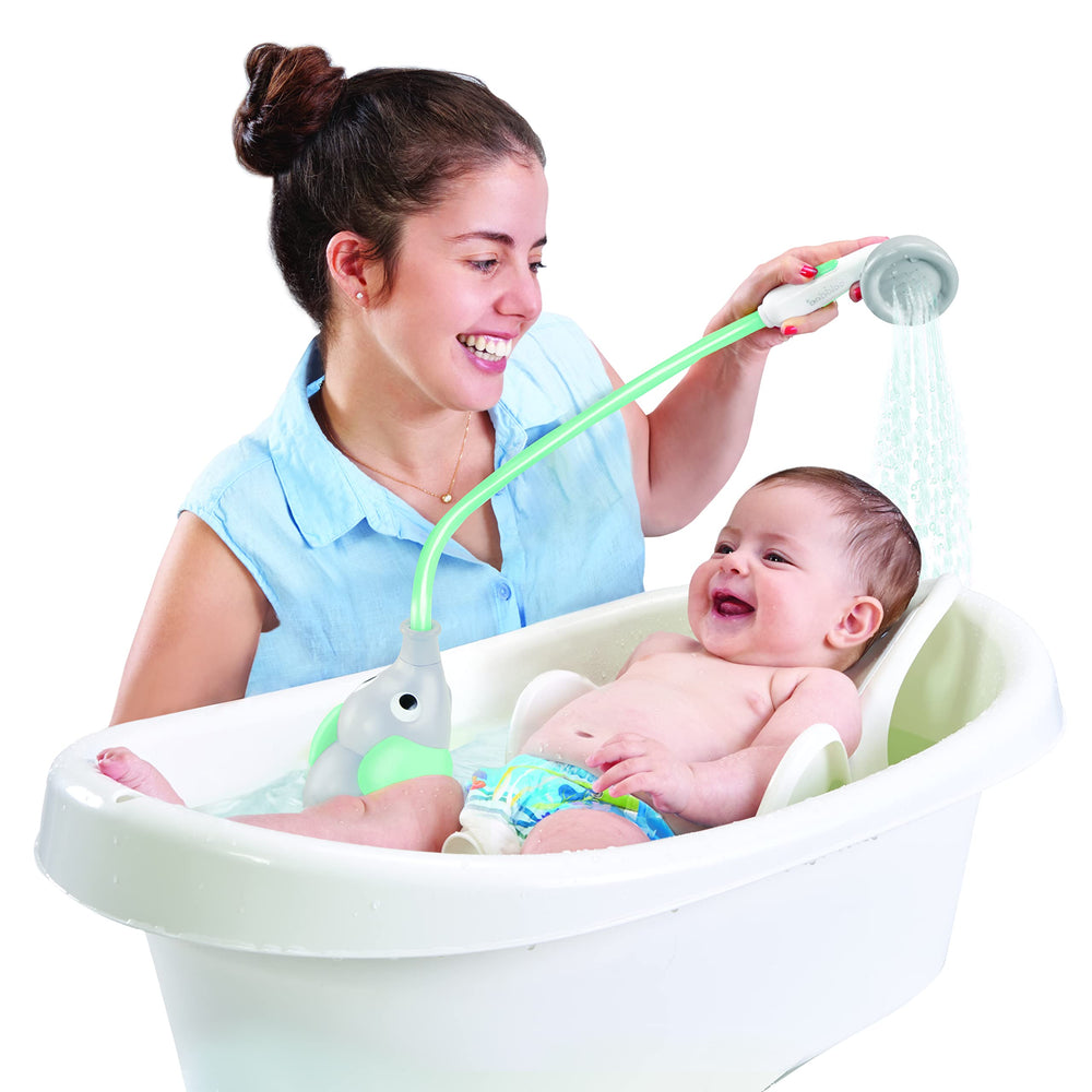 Yookidoo gentle stream helps wash hair and folds with ease