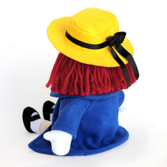 YOTTOY Madeline's embroidered features and scar add storytelling charm.